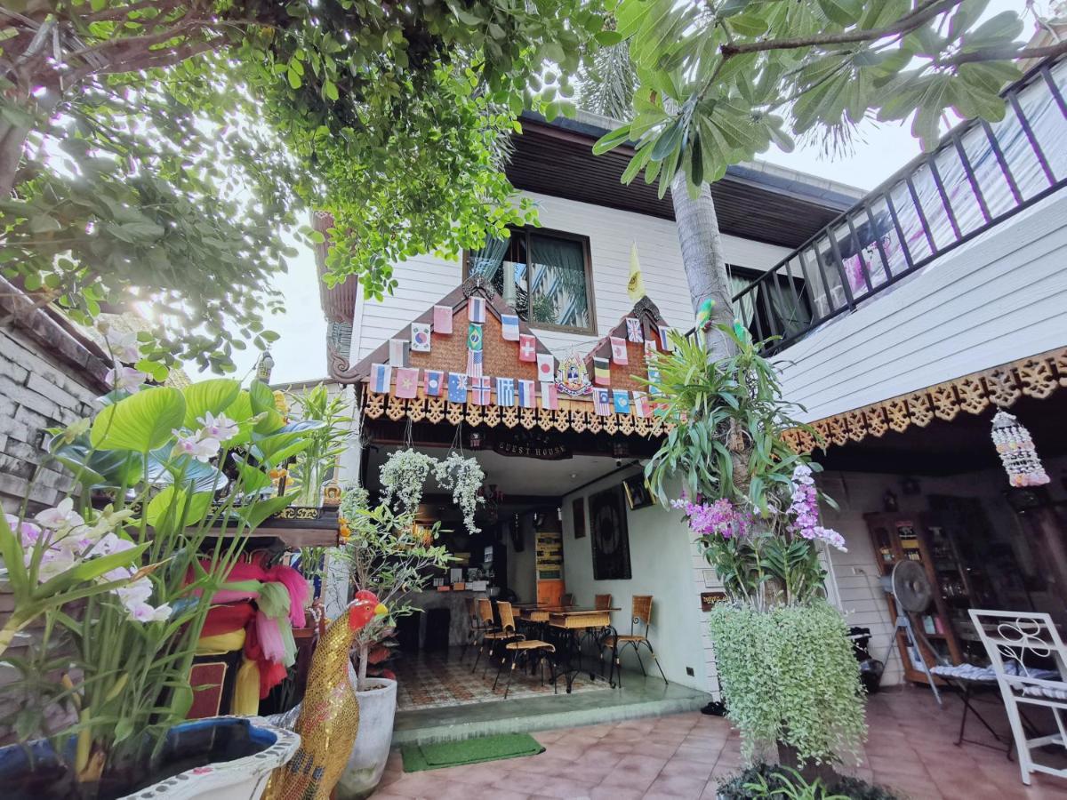 בנגקוק Tavee Guesthouse מראה חיצוני תמונה