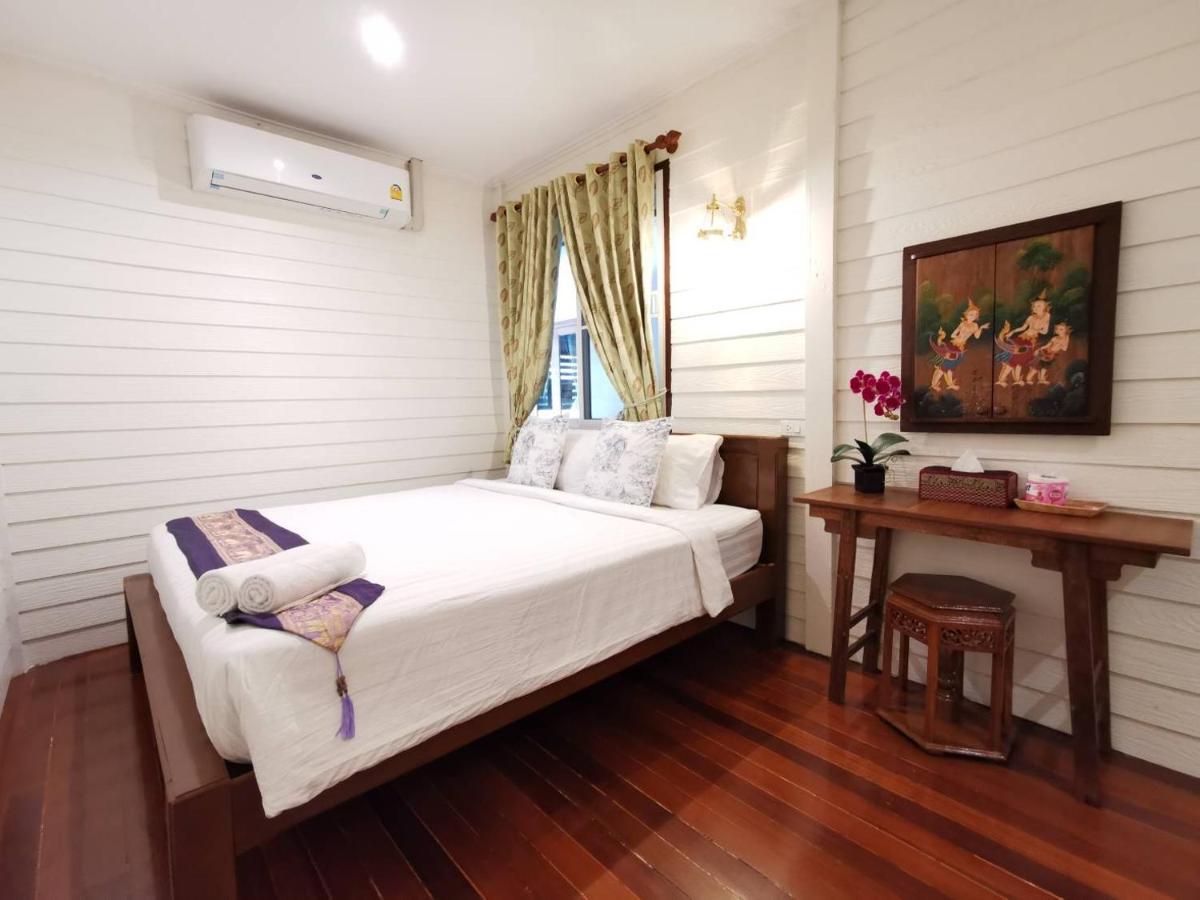 בנגקוק Tavee Guesthouse מראה חיצוני תמונה