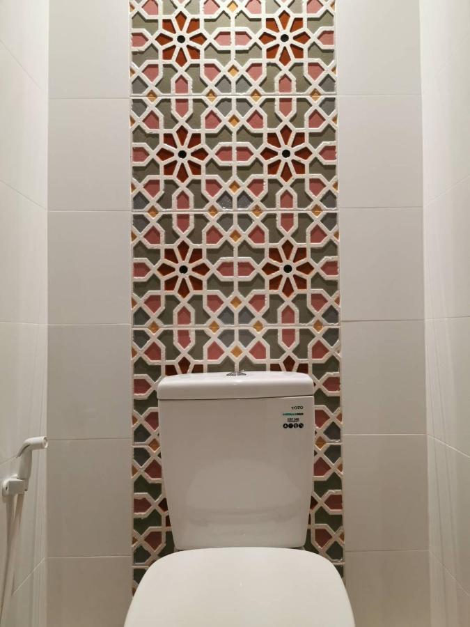 בנגקוק Tavee Guesthouse מראה חיצוני תמונה